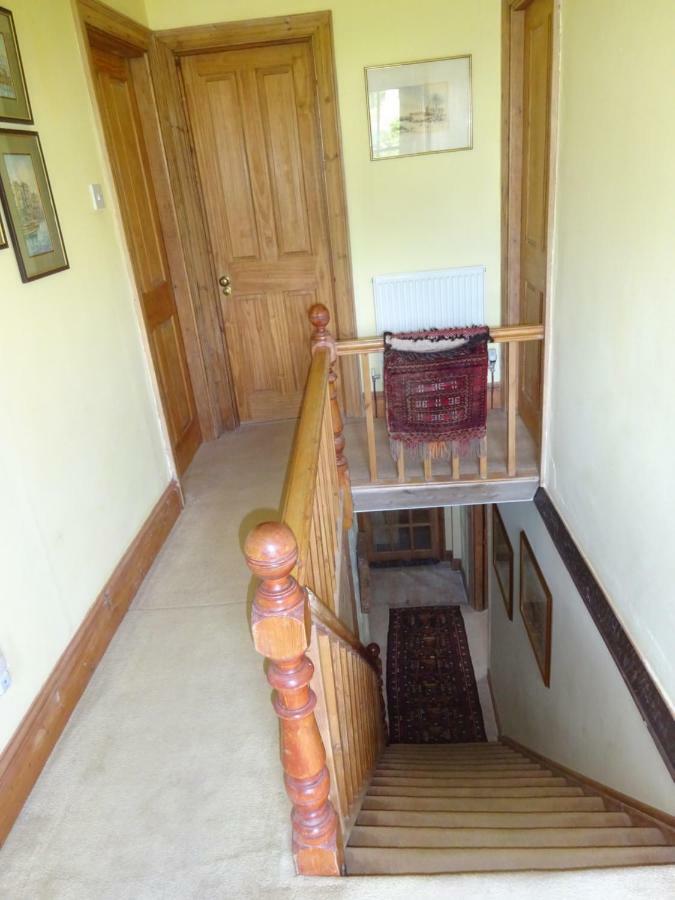 Tabor House B&B Fishguard Exterior photo